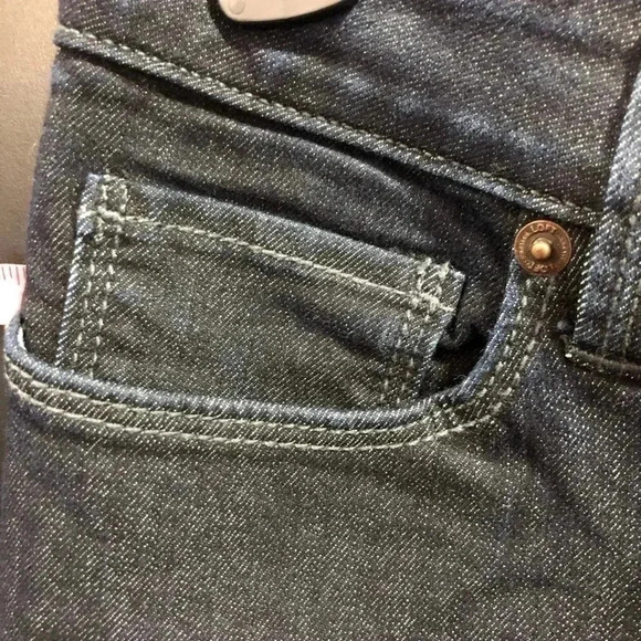 LOFT Curvy skinny,5 pocket,belt loop blue jeans, size 28/6P - Picture 4 of 5